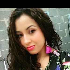 Meet your Posher, Sandra